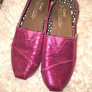 Worn once pink sparkly toms
